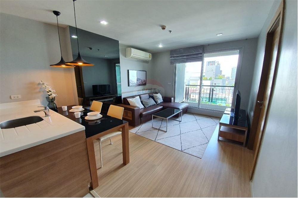 Condo Rhythm Ratchada - Huai Khwang for Sale and RentCondo Rhythm Ratchada - Huai Khwang for Sale and Rent
