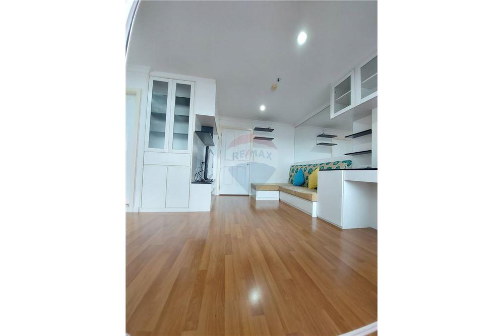 出售和出租 Condo Lumpini Place Rama IX-Ratchada
