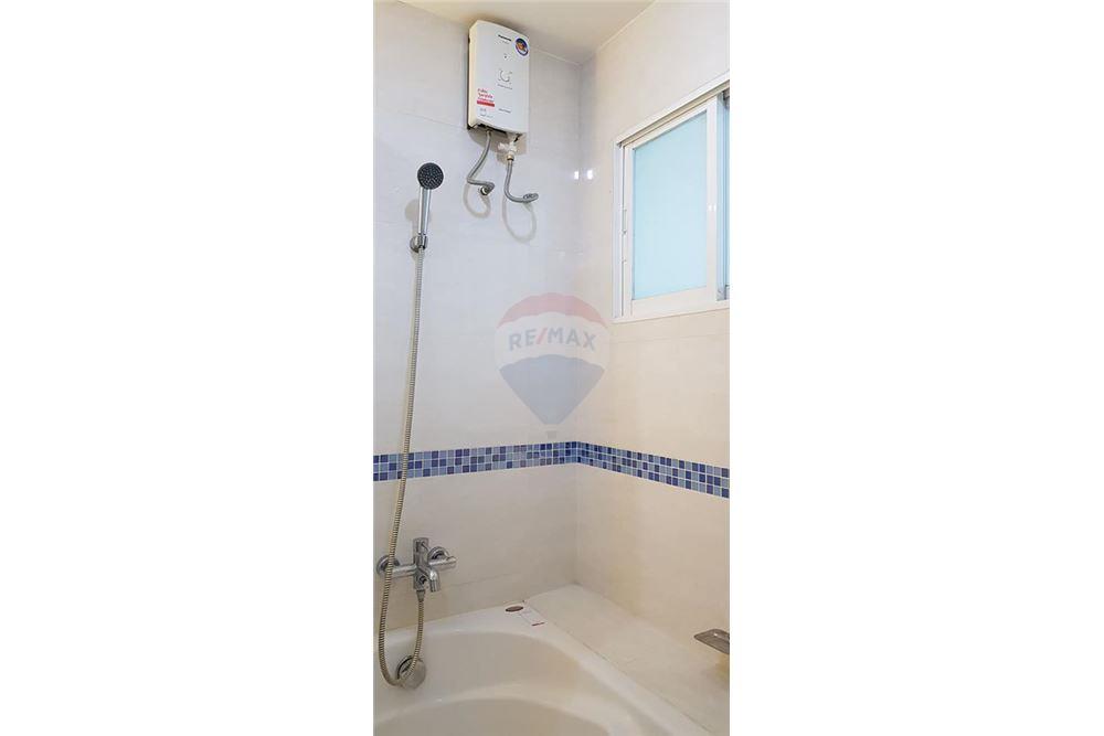 for Sale and Rent Condo Life @ Ratchada - Huay Kwang