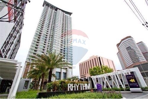 Rhythm Ratchada for Sale and Rent Condo