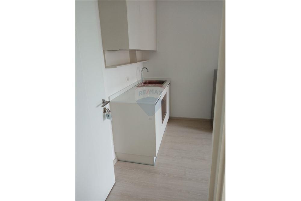 Condo Chapter One Eco Ratchada - Huaikwang for Sale and Rent