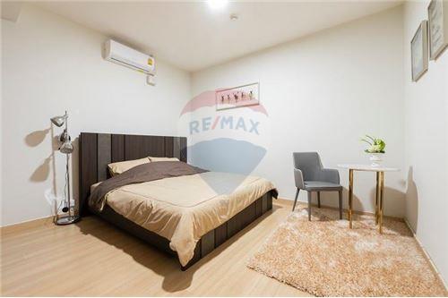 for Sale and Rent Condo Baan Sathorn Chaopraya