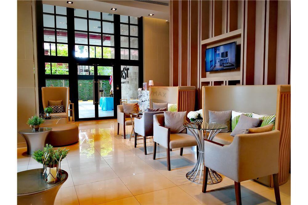 Monterey Place บนถนนสุขุมวิทสำหรับขายและให้เช่าคอนโด