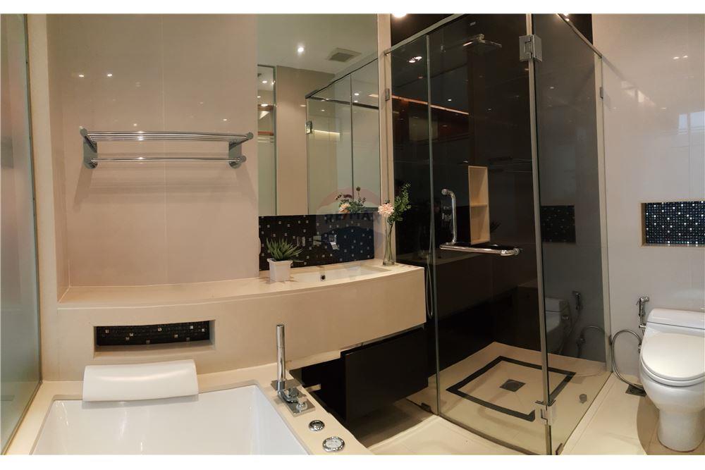 The Address Sukhumvit 42 by AP for Sale and Rent Condo