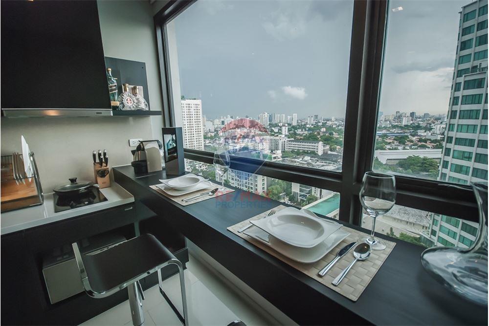 Condo by AP for Sale and Rent Rhythm Sukhumvit 44/1