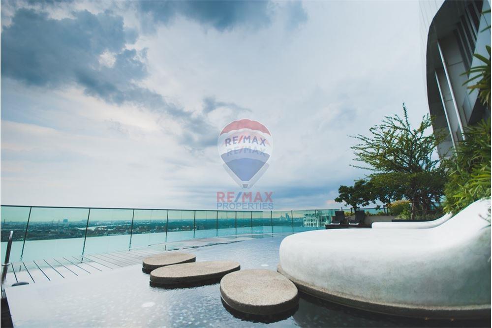 Rhythm Sukhumvit 44/1 Condo by AP for Sale and Rent