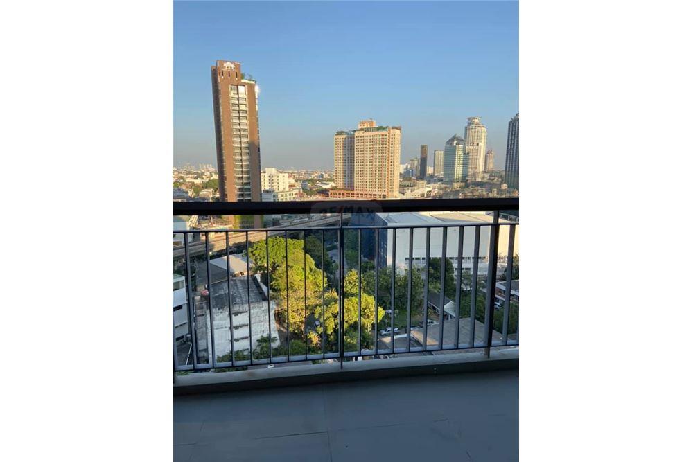 美聯社出售和出租 Rhythm Sukhumvit 42 公寓