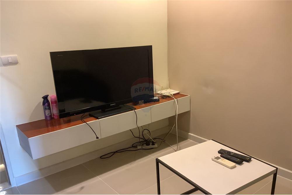 ซีนิธ เพลส สุขุมวิท 42 ขายและให้เช่าคอนโด