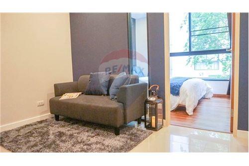 คอนโดซีนิธเพลส สุขุมวิท 42 ขายและให้เช่า