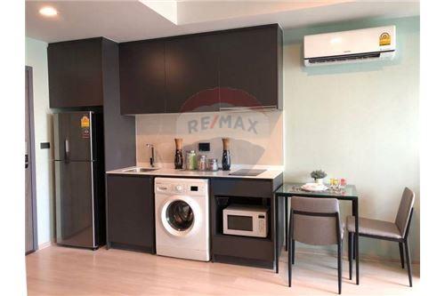 for Sale and Rent Condo Venio Sukhumvit 10