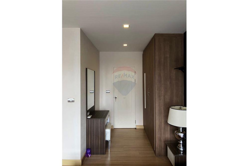 Condo by Big Tree Asset Tree Condo Sukhumvit 50 for Sale and Rent