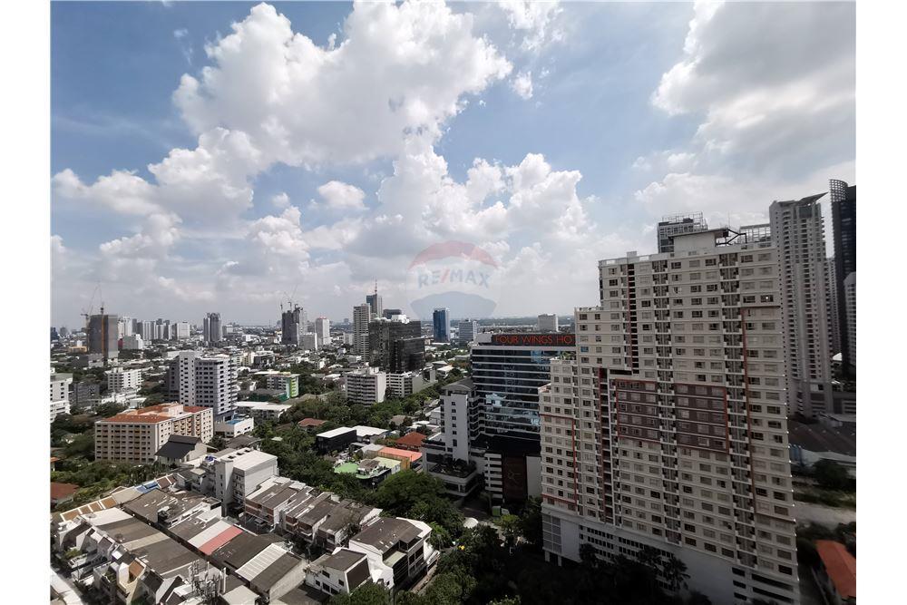 Regent on the Park 1 for Sale and Rent Condo on Sukhumvit Road