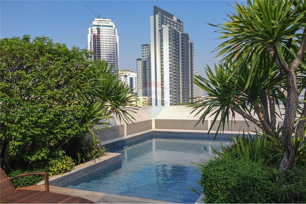 Plus 38 Hip for Sale and Rent Condo by Plus Property Partner