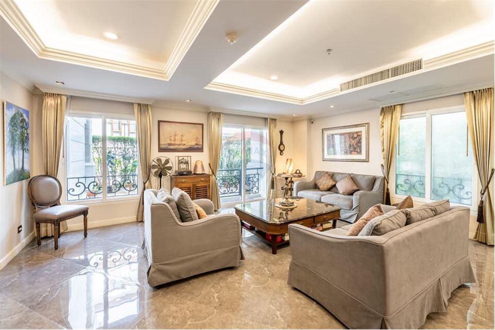 Condo by National Union for Sale and rent La Vie En Rose Place 