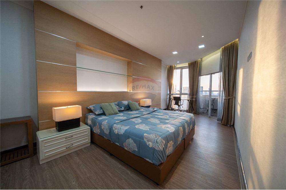 ขายคอนโด Waterford Diamond Tower สุขุมวิท 30/1