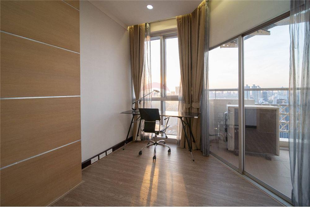 The Waterford Diamond Tower สุขุมวิท 30/1 ขายและให้เช่าคอนโด
