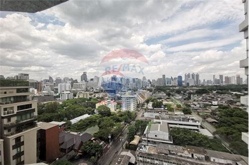 Condo Royal Residence Park for Sale and Rent