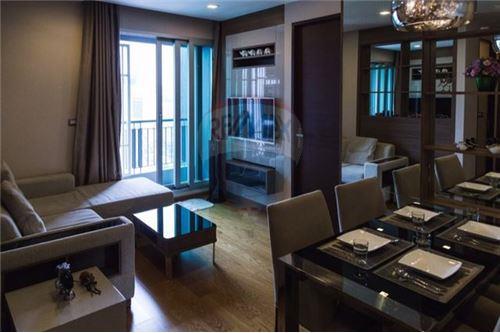 公寓 The Address Asoke 出售和出租
