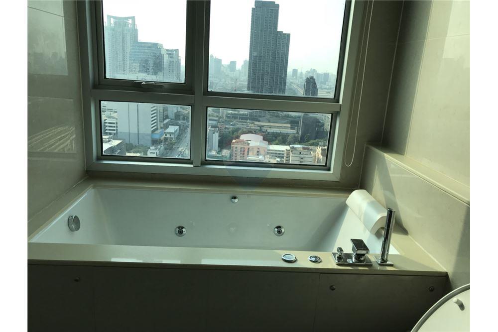出售和出租公寓 The Address Asoke