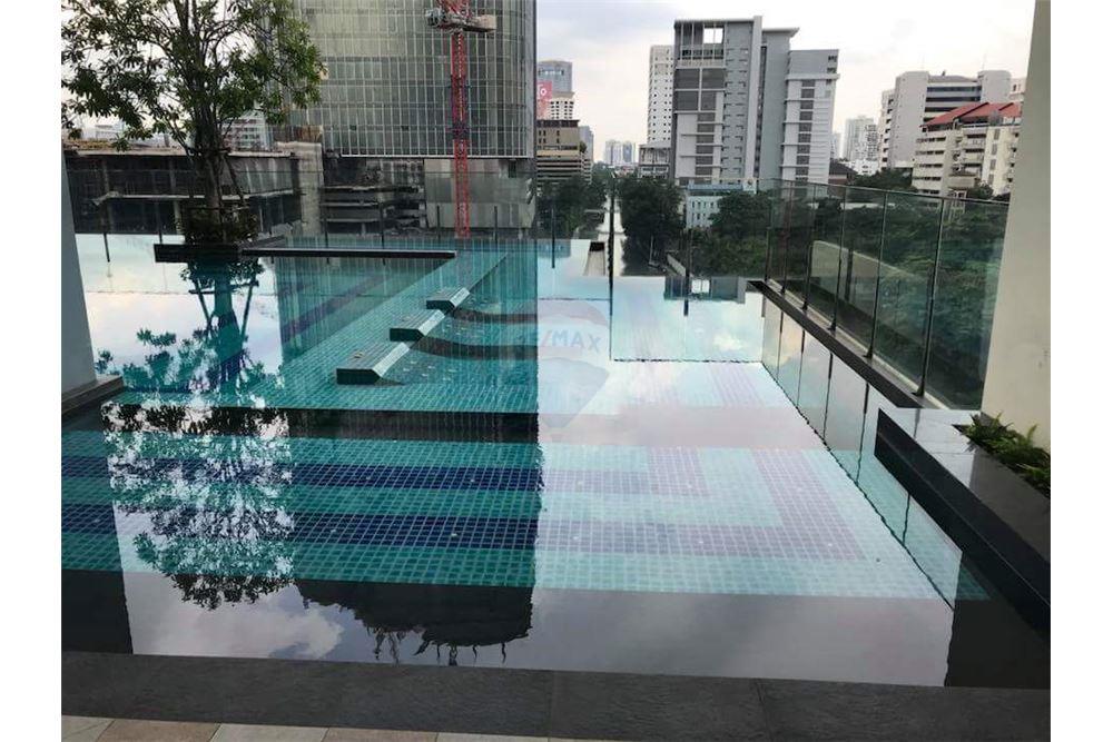 คอนโด คิว อโศก ขายและให้เช่า