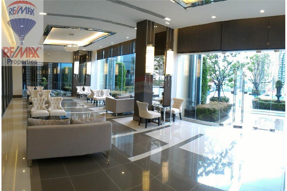 คิว อโศก ขายและให้เช่าคอนโด