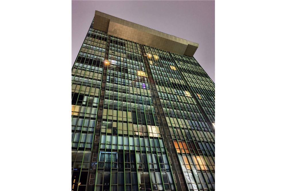 Wish Signature Midtown Siam ขายและให้เช่าคอนโด