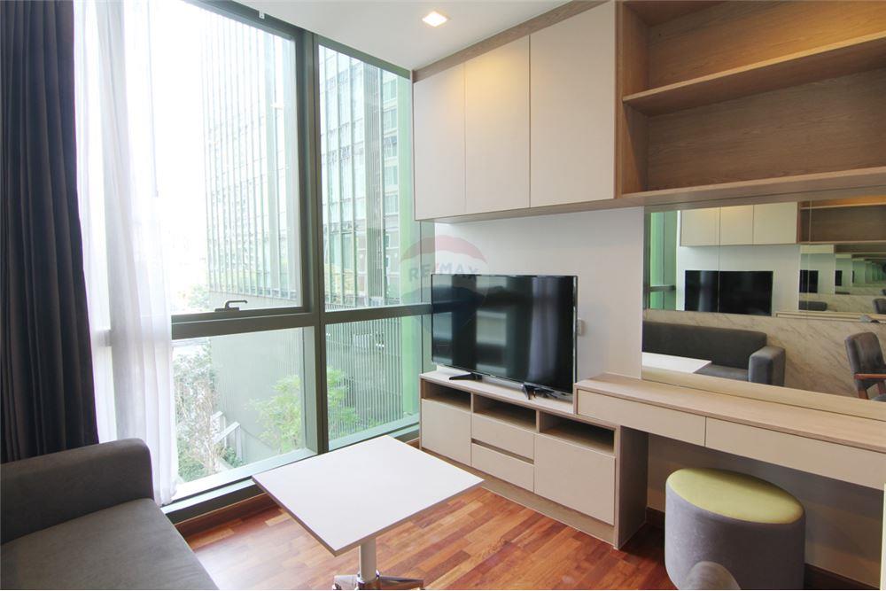 Wish Signature Midtown Siam ขายและให้เช่าคอนโด