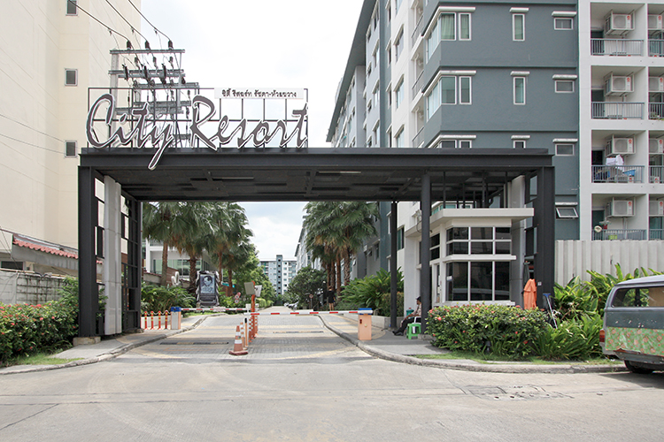  Buy property in Four Seasons Private Residences Sathon