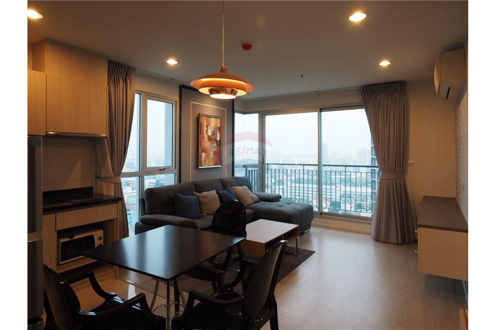 ขายและให้เช่าคอนโด Rhythm Sathorn - นราธิวาส