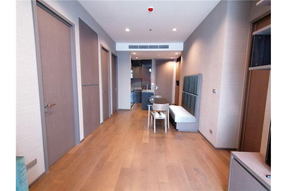 Condo The Diplomat Sathorn for Sale and Rent