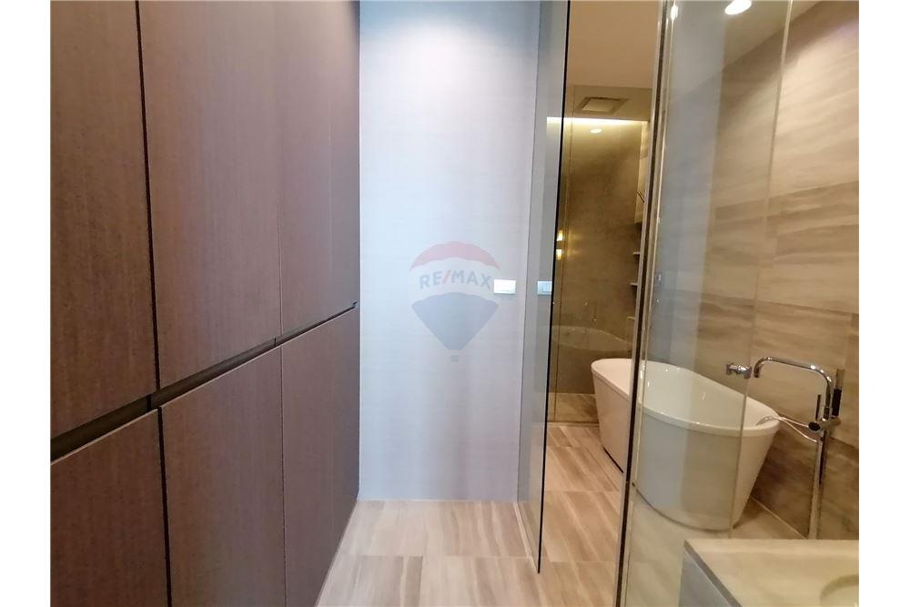 The Diplomat Sathorn for Sale and Rent Condo