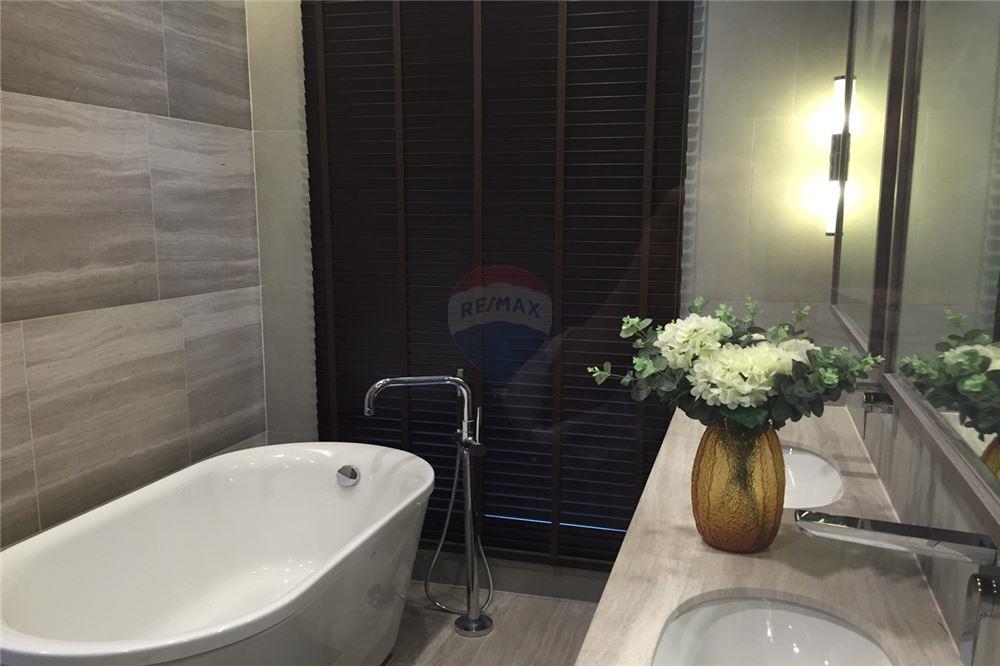 The Diplomat Sathorn Condo for Sale and Rent