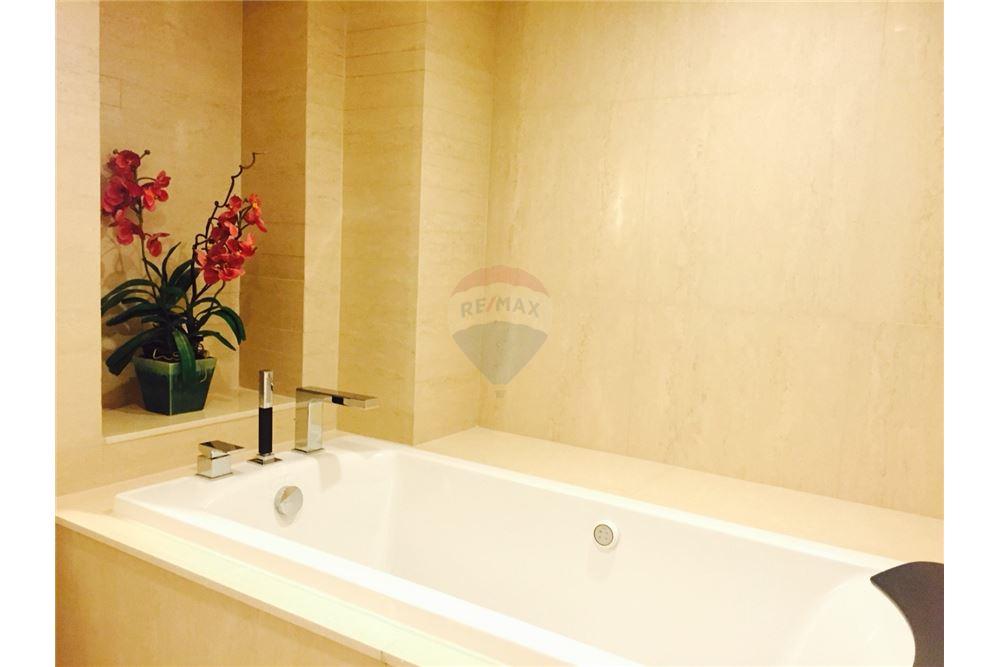 The Hudson Sathorn 7 ขายและให้เช่าคอนโด