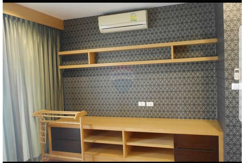 for Sale and Rent Condo Asoke Place