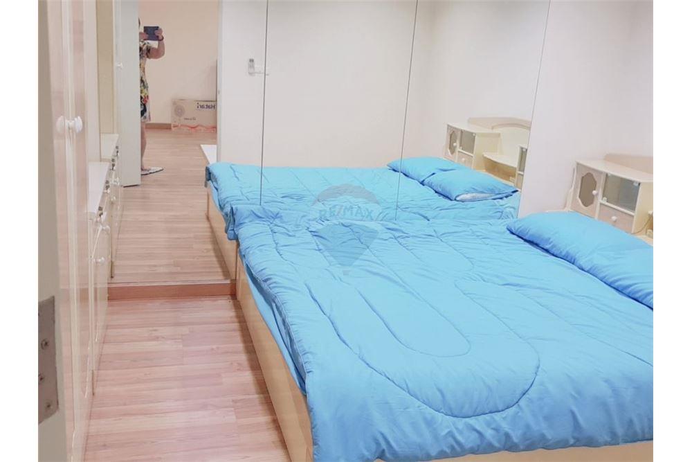 for Sale and Rent Condo Asoke Place