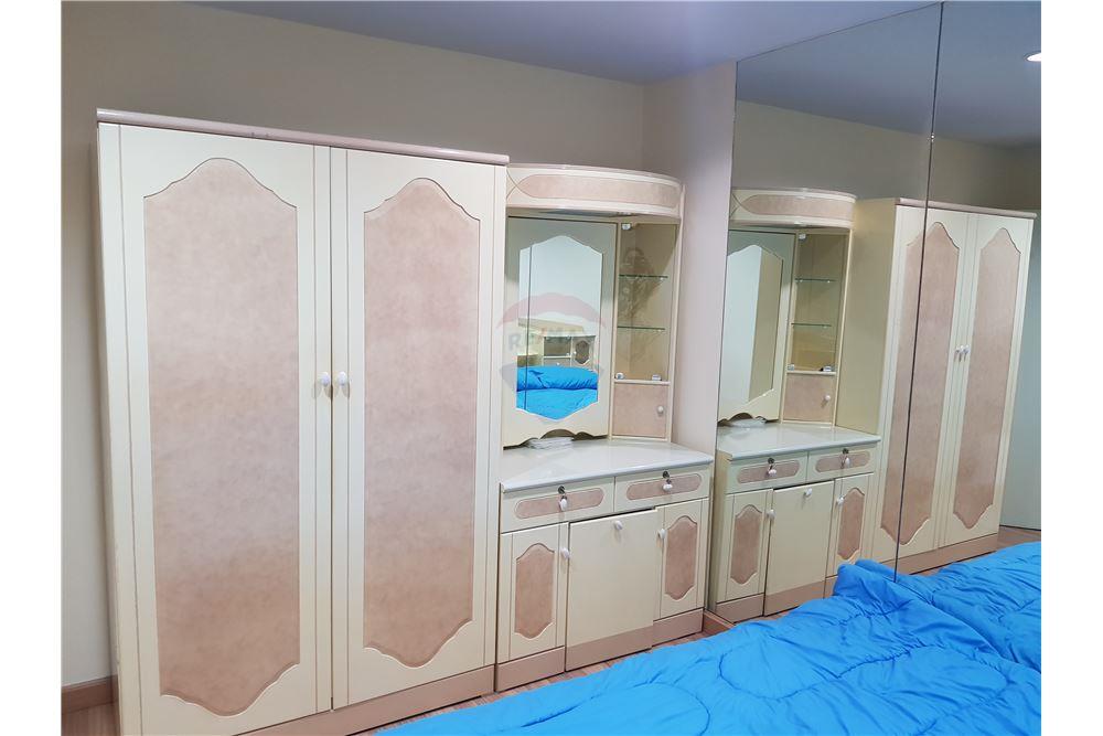 for Sale and Rent Condo Asoke Place