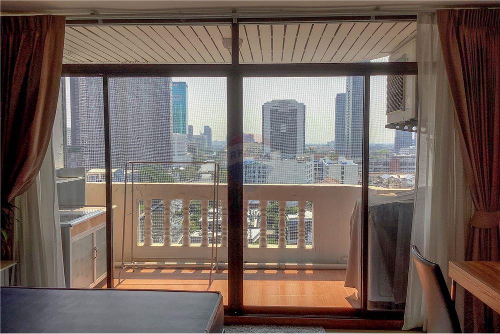 J.C. Tower Condo for Sale and Rent