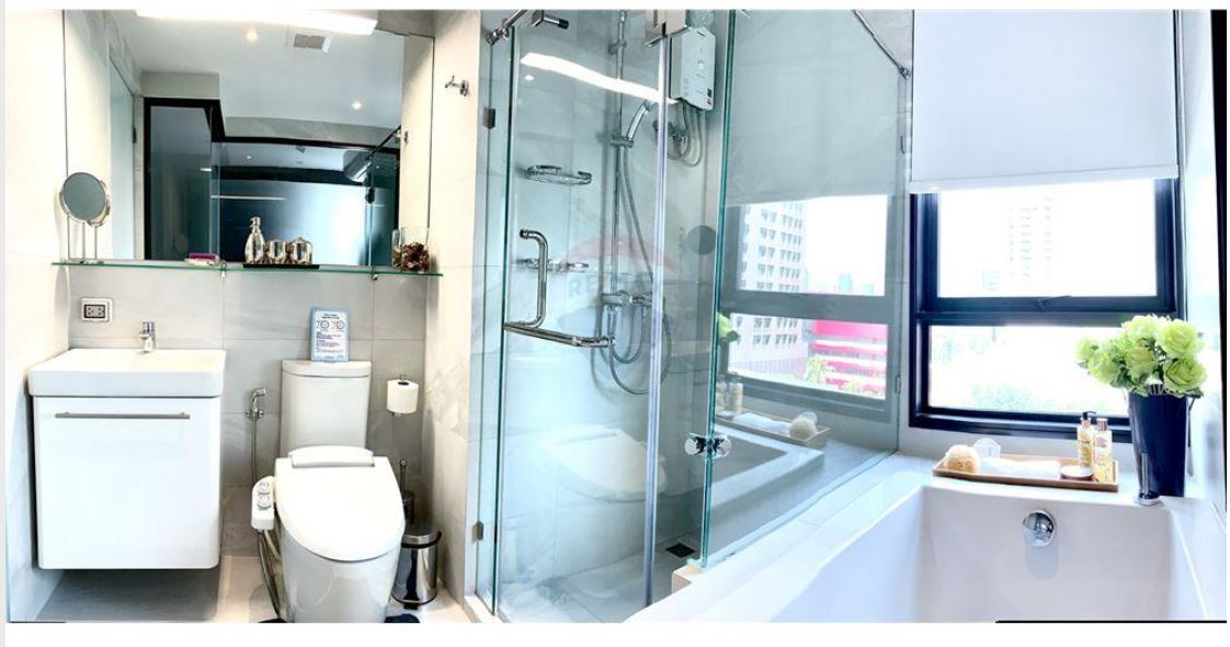 RHYTHM Ekkamai for rent condo for sale