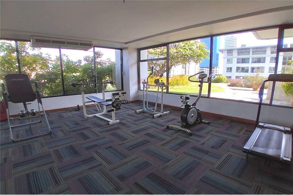 Regent on the Park 2 for Sale and Rent Condo