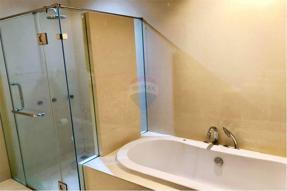 Condo The Madison for Sale and Rent