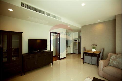 The Prime 11 Condo for Sale and Rent