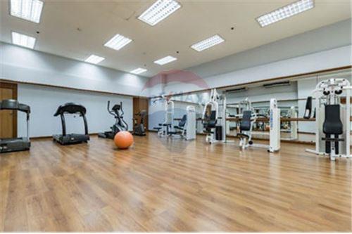 Condo G.P. Grande Tower for Sale and Rent