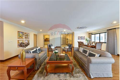 Condo for Sale and Rent G.P. Grande Tower