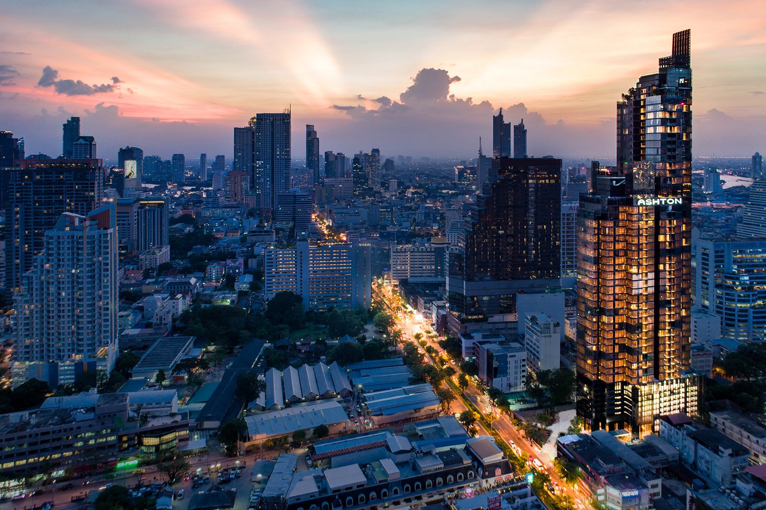 คอนโดหรู