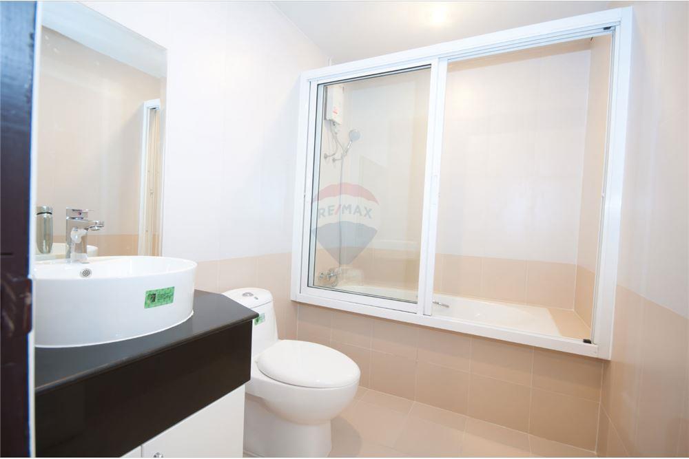 ขายและให้เช่าคอนโด สุขุมวิท ลิฟวิ่งทาวน์