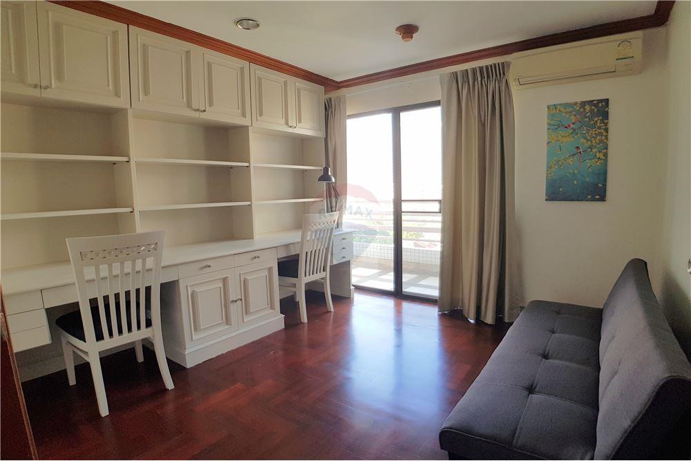 Richmond Palace Condo for Sale and Rent
