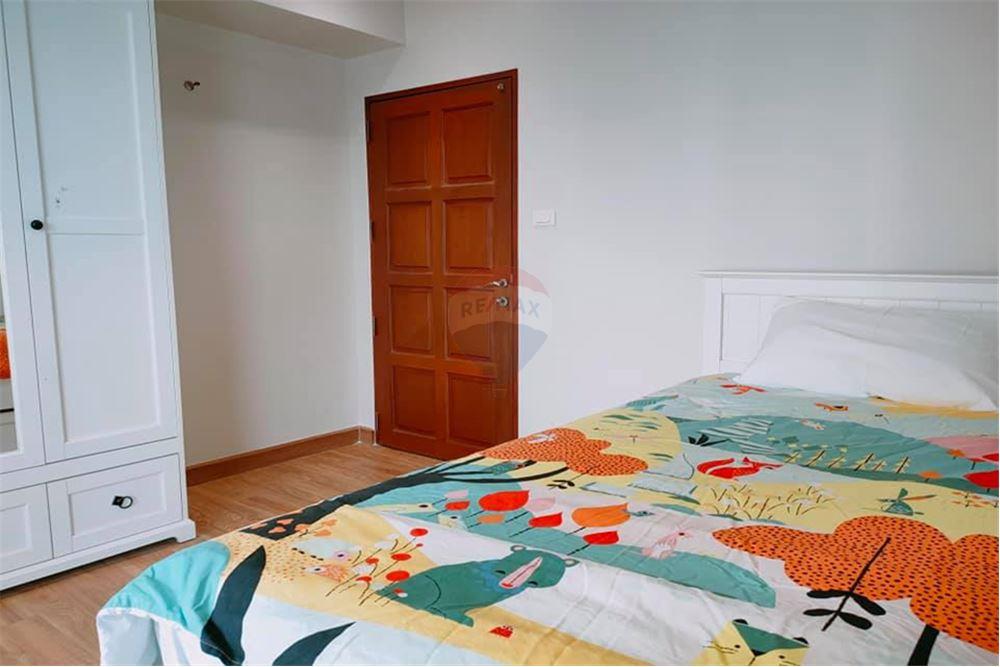 Condo for Sale and Rent Royal Castle