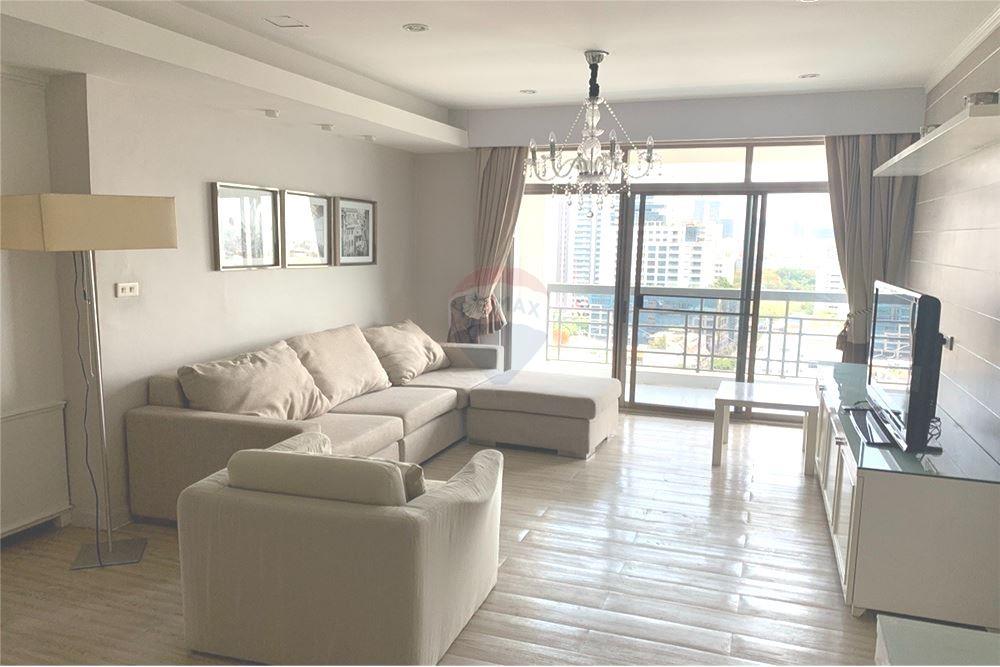 Condo for Sale and Rent Royal Castle