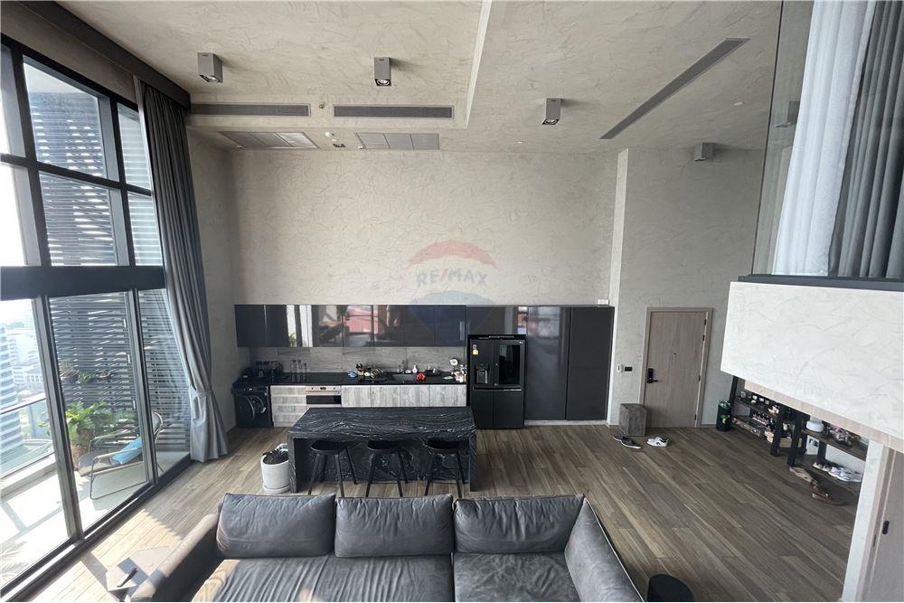 The Lofts Asoke for Sale and Rent Condo by Raimond Land