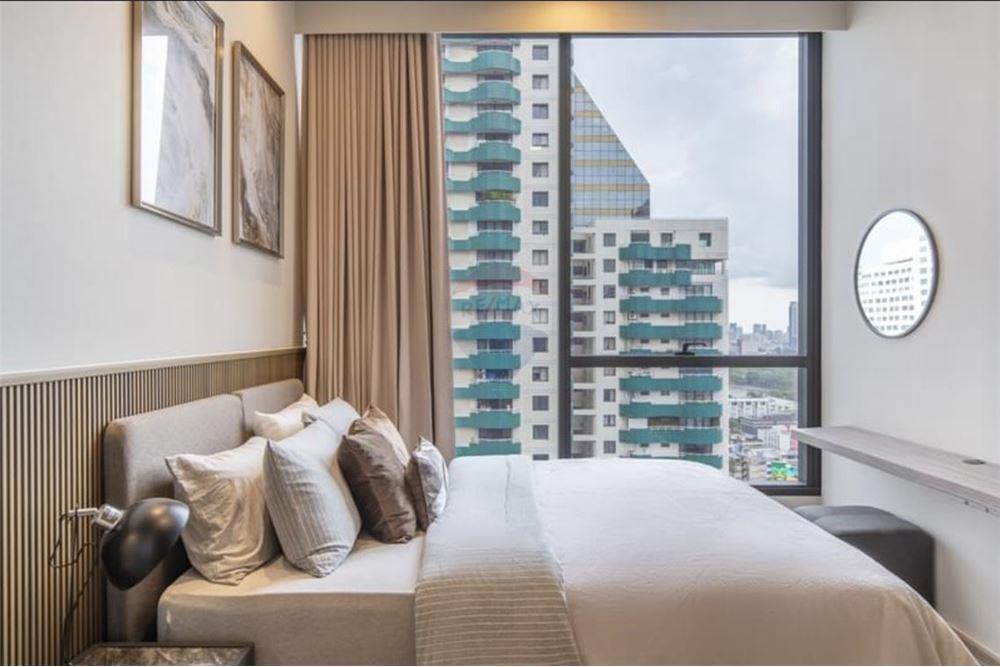 Celes Asoke for Sale and Rent Condo